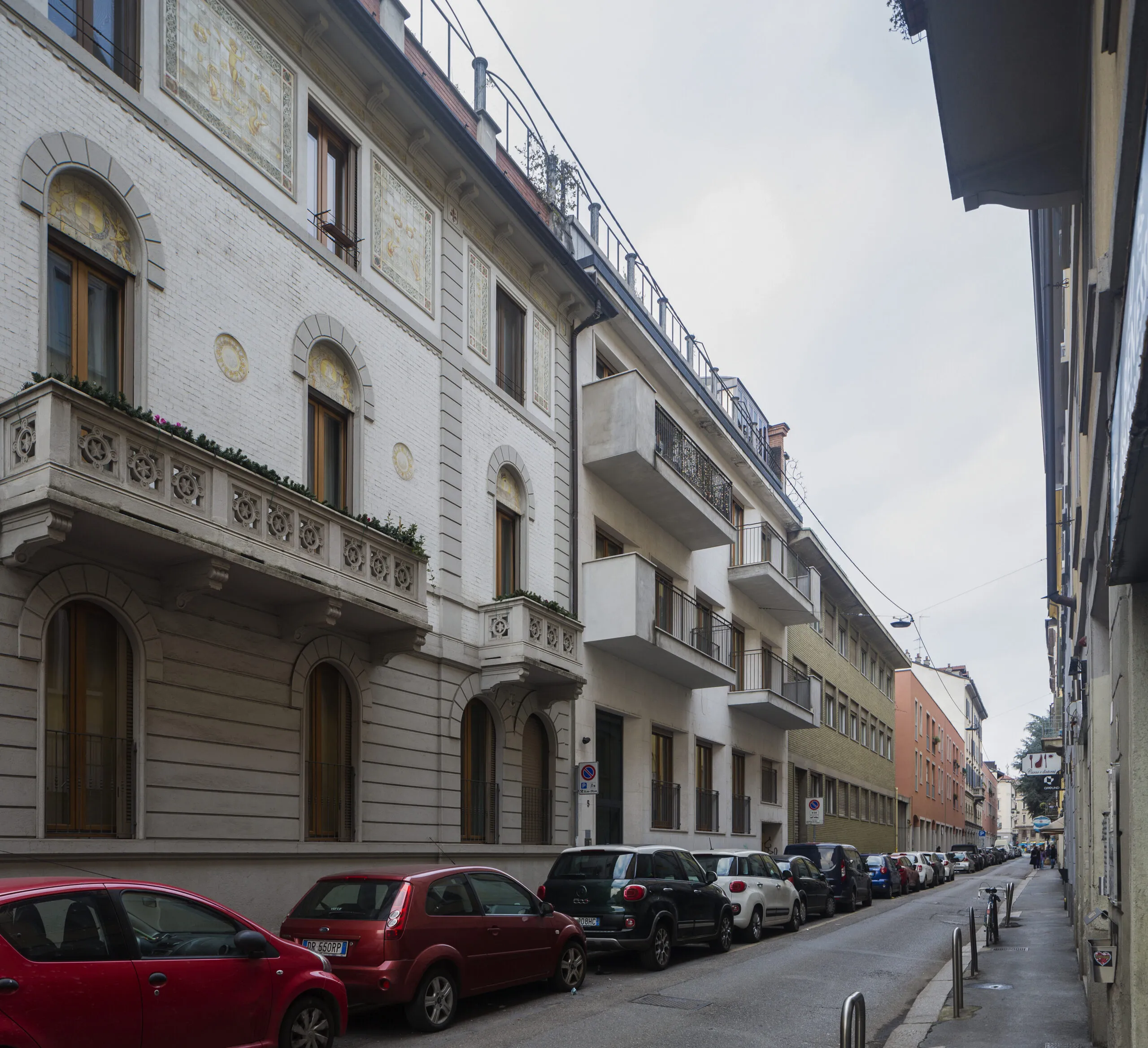 Sirtori, photo 1 of 4